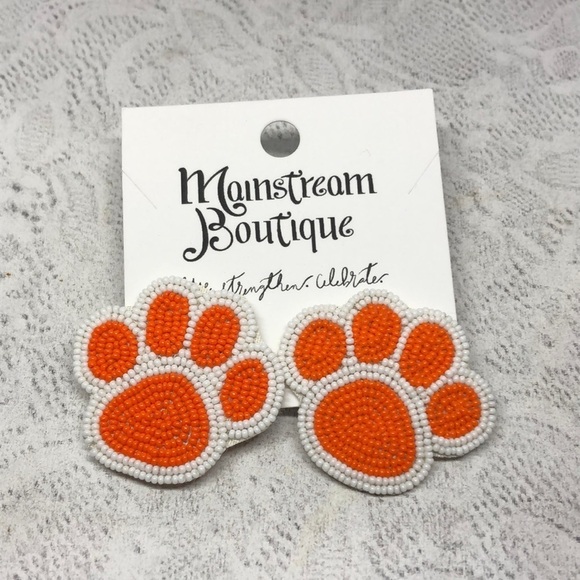 Nwt mainstream boutique animal paw print big statement earrings glass seed beads - Picture 1 of 4